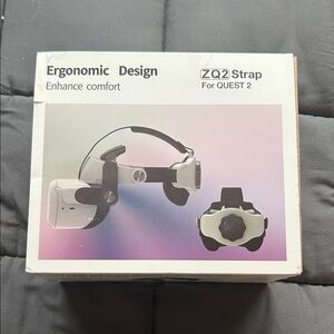 Q2 Ergonomic Strap for Quest 2 - Black and White